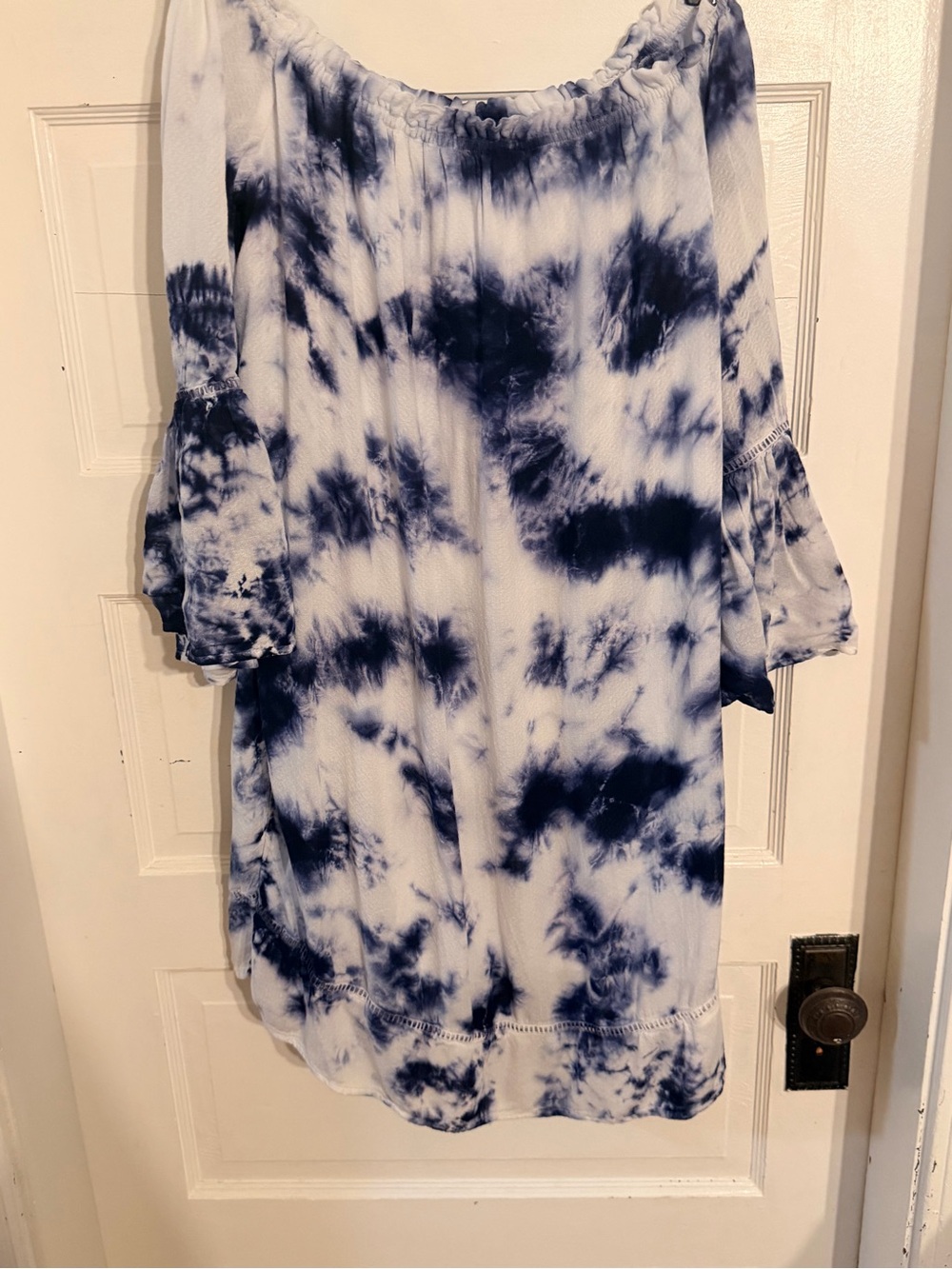 Knox Rose Blue and White Tie-Dye Off-Shoulder Top